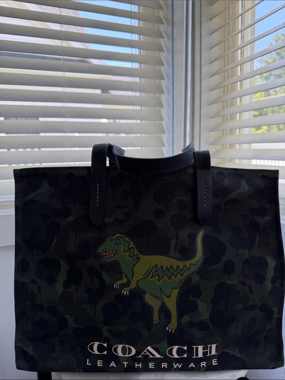 NWT Coach Tote With Camo Print and Rexy [sold out] - Picture 3 of 8